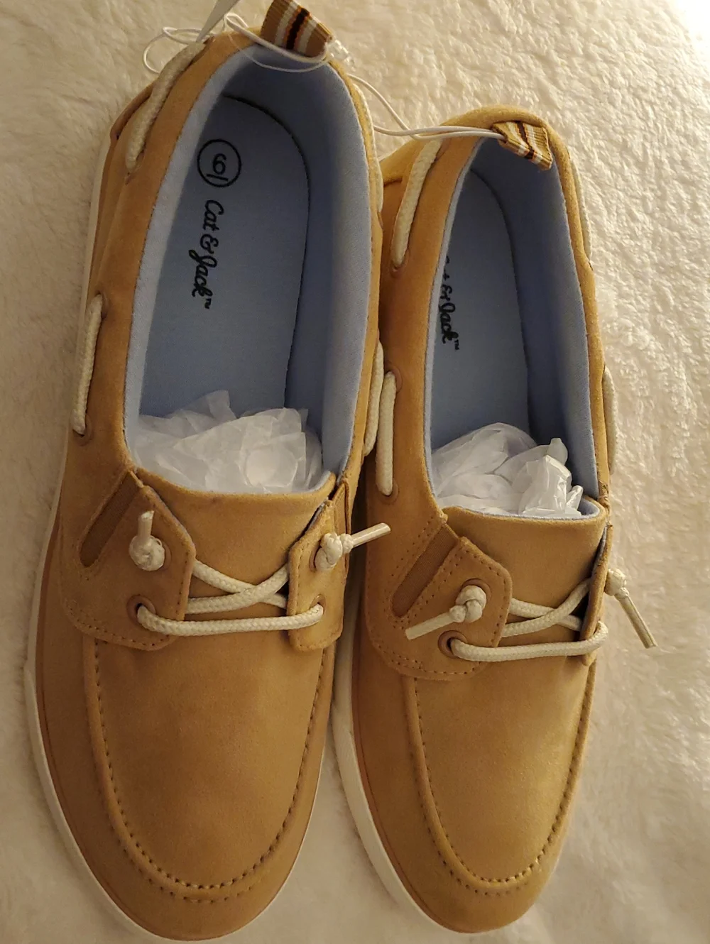 Cat & Jack Kids Beige Boat Shoes Size 6 Lace-Up NWT